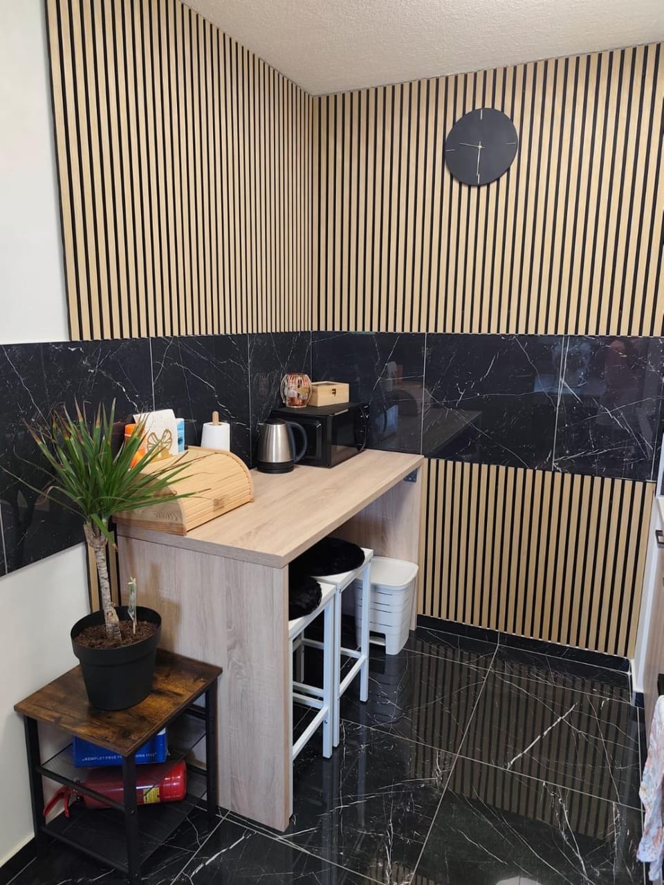 Kitchen or kitchenette, kitchen, kitchen