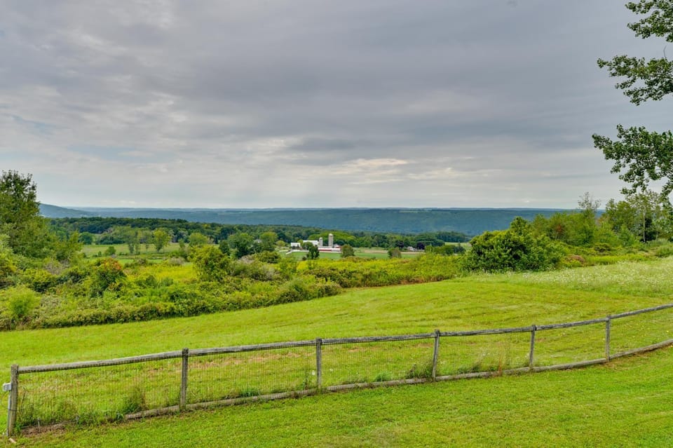 Panoramic Upstate Views: Tranquil Home on 70 Acres House in Keuka Lake