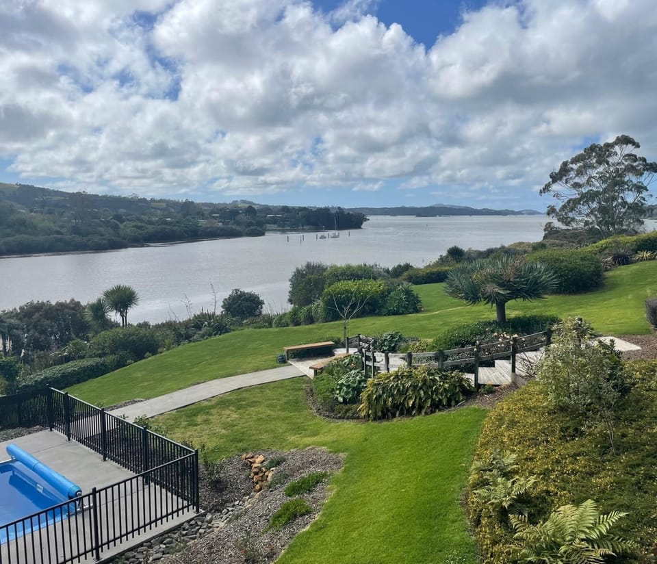 Pickmere Waters Apartment in Northland