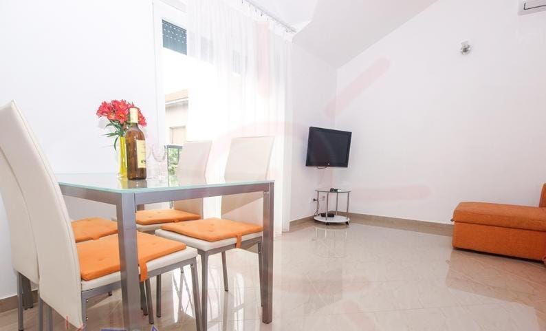 Stari Dvori Apartment in Šibenik-Knin County, Croatia