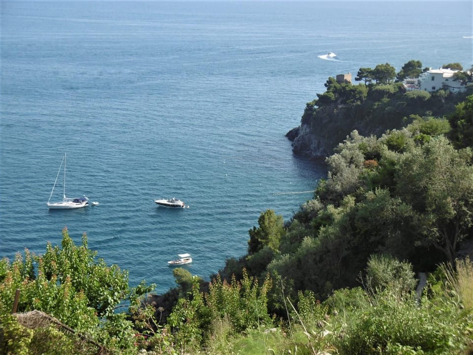 Sea Breeze House Apartment in Amalfi