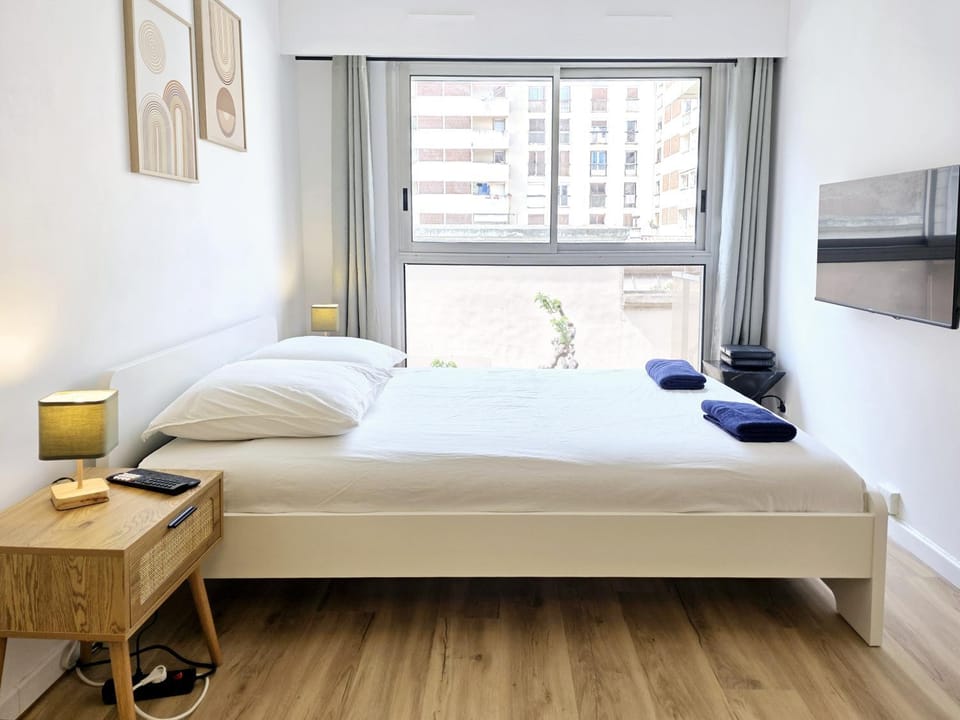 Cosy Apartments - Marseille Estiennes d'Orves - Hyper central students apartment close to metro and Vieux-Port Apartment in Marseille