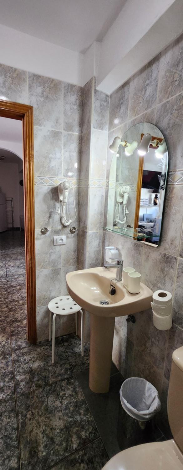 Bathroom, Bath, hair dryier