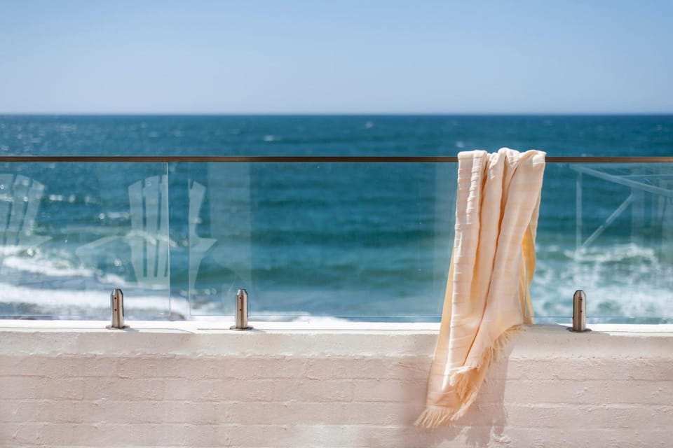 Absolute Oceanfront Yamba - oceanstays Apartment in Yamba