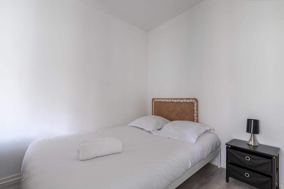 Studio JadOr gare RER B Le Bourget - Paris aeroport Charles de Gaulle Apartment in Drancy