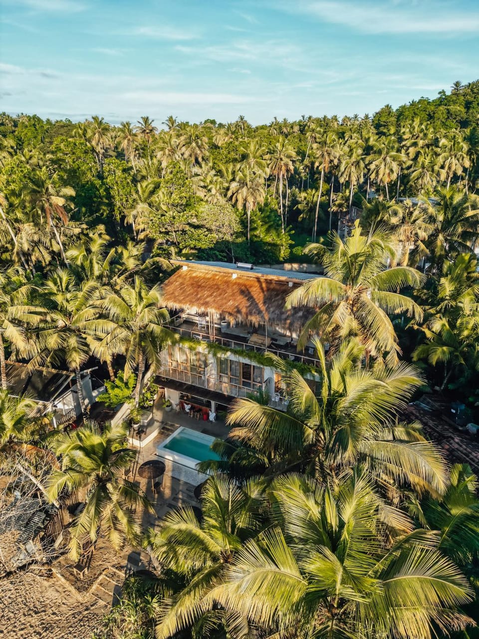 La Playa Beach Club Hotel in Southern Province
