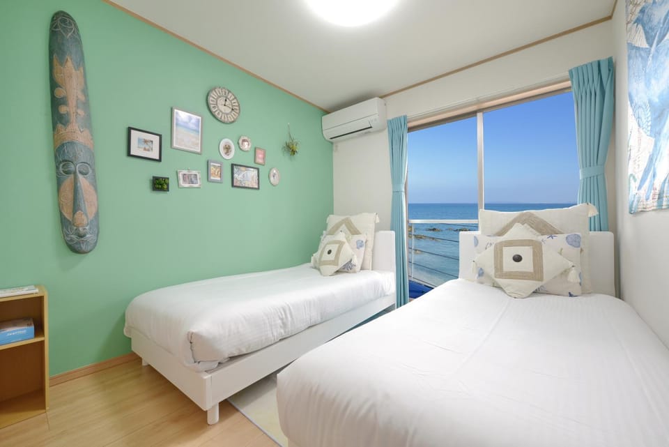 新規物件 朝日が綺麗 海が目の前 最大6名宿泊可能 Sweet Home House in Okinawa Prefecture