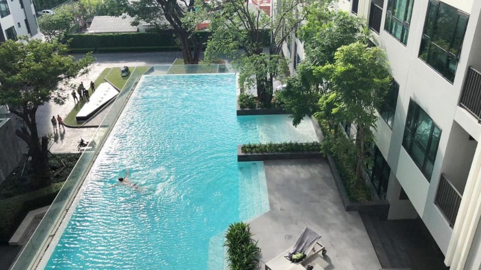 Amazing Infinity Pool Condo Next To The Beach Apartment in Pattaya City