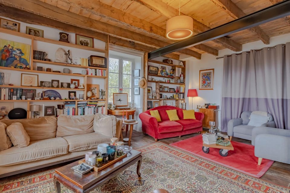 Property building, Living room