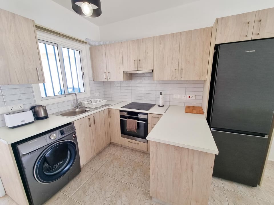 Kitchen or kitchenette, minibar, pet friendly, stove, toaster, washing machine