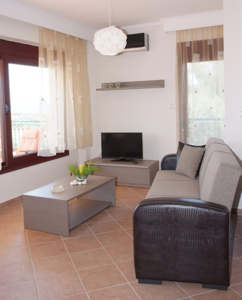 Day, Living room
