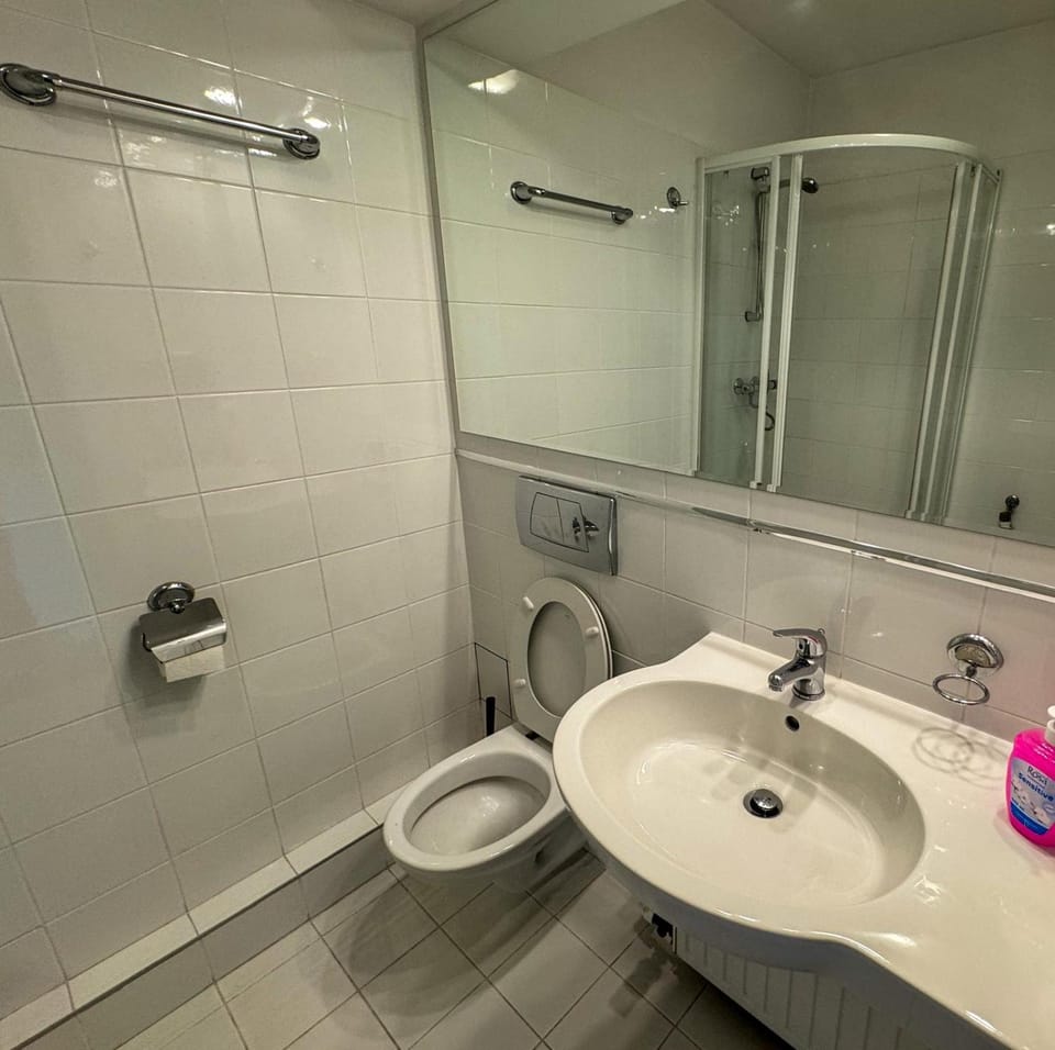 Fantastic Waw - Z6 Room - 403AN Apartment in Warsaw