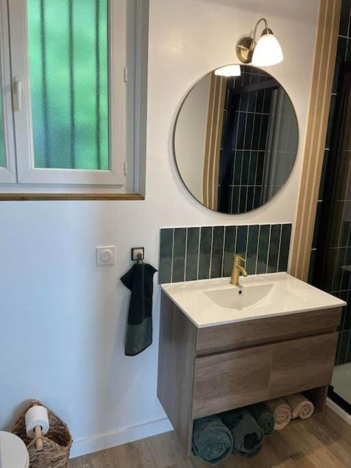 Studio au bord de l'eau Apartment in Nouvelle-Aquitaine