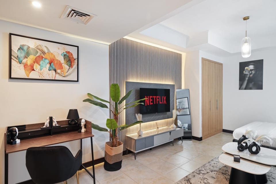 Modern Studio Lake View JLT Near Marina & Metro Apartment in Dubai
