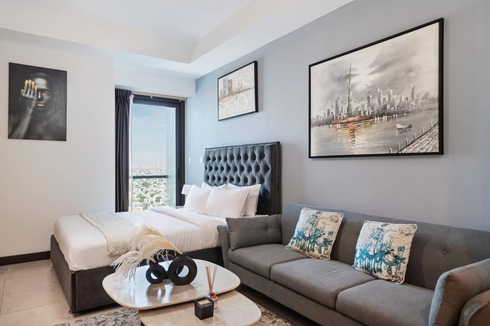Modern Studio Lake View JLT Near Marina & Metro Apartment in Dubai