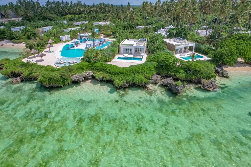 Property building, Beach