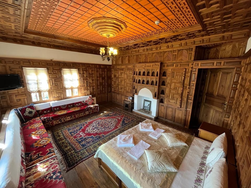 Bed, Photo of the whole room