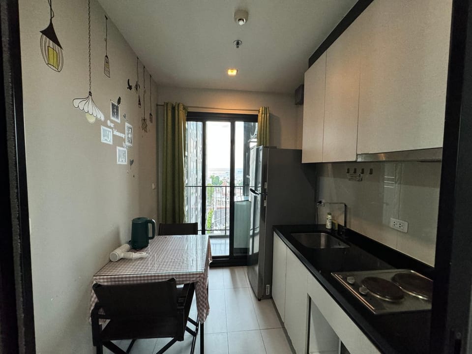 The Base Central Pattaya Super condo Apartment in Pattaya City