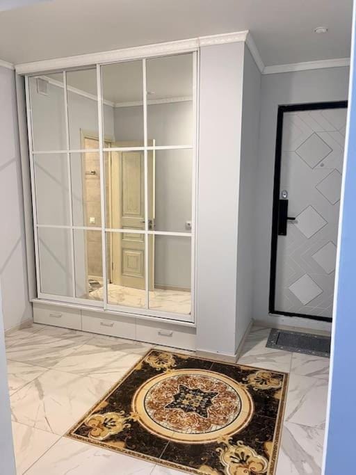 2-х комнатная квартира на Арбате Apartment in Almaty