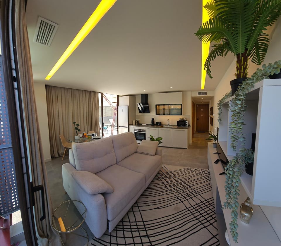 Nogalera Quintessence Apartment with private parking BY NAMASTE ELITE Apartment in Torremolinos