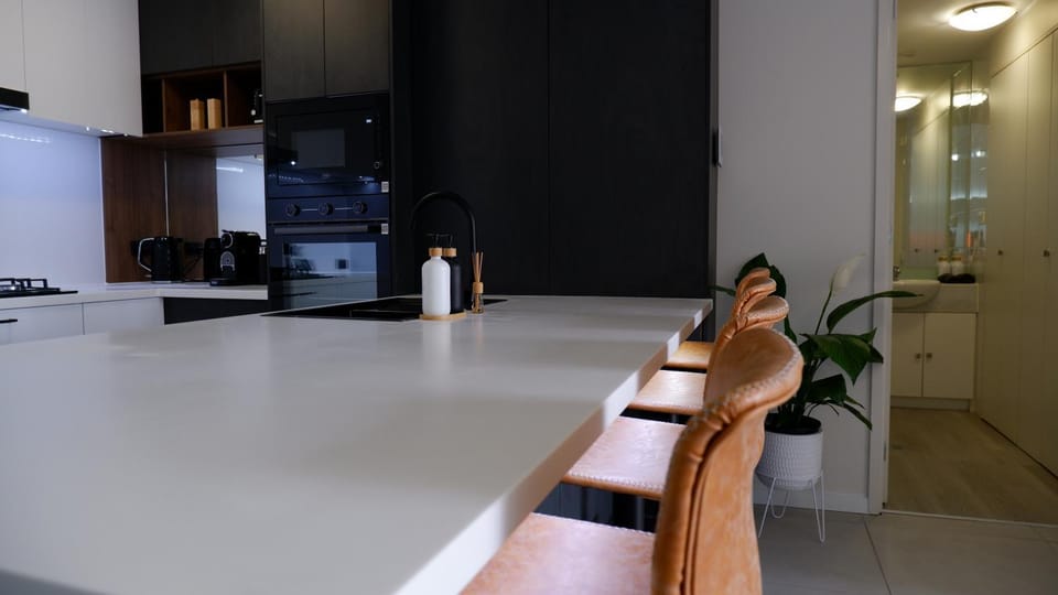 14th Floor 2BDR 2 BATH in Southbank! Apartment in Southbank