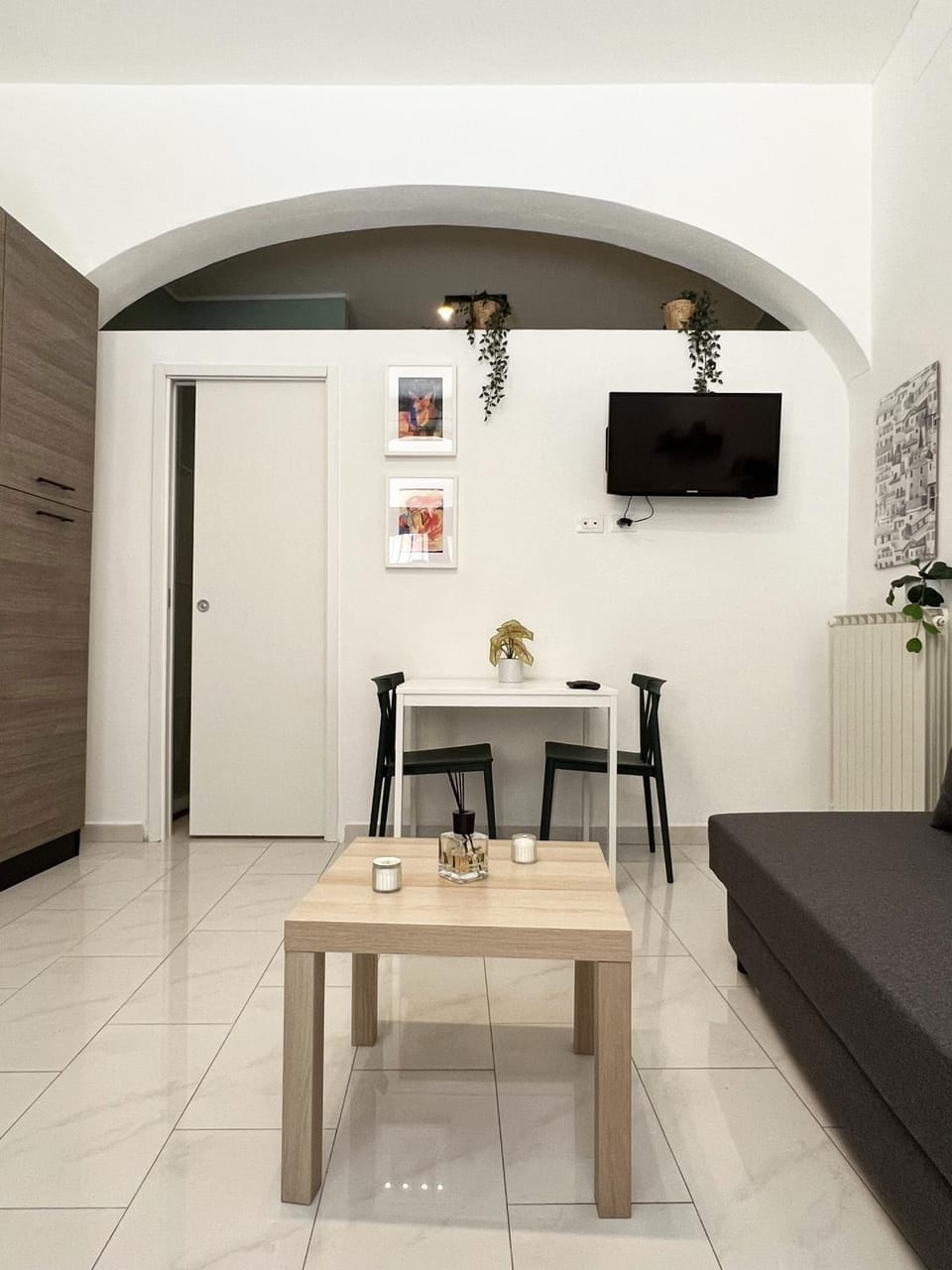TV and multimedia, Kitchen or kitchenette, Living room, Seating area, Dining area, Evening entertainment