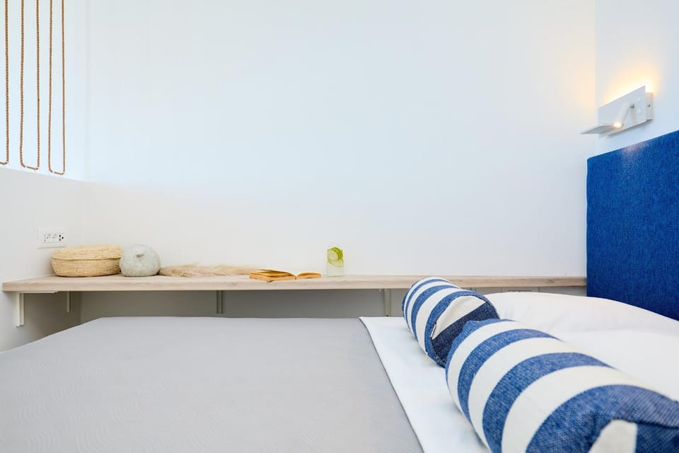Bed, Other