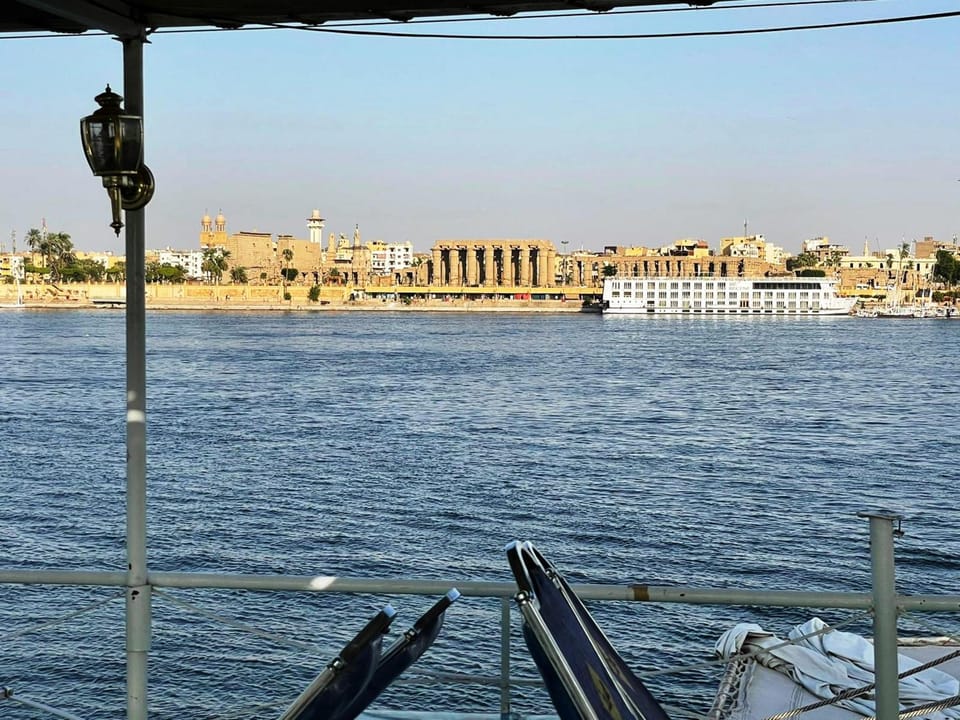 Nearby landmark, City view, Landmark view, River view, laundry, laundry