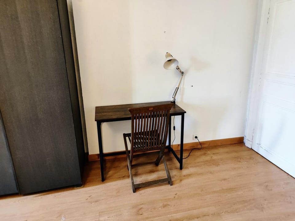 Appt T1 cuisine separee centre Ville Carmaux Apartment in Occitanie