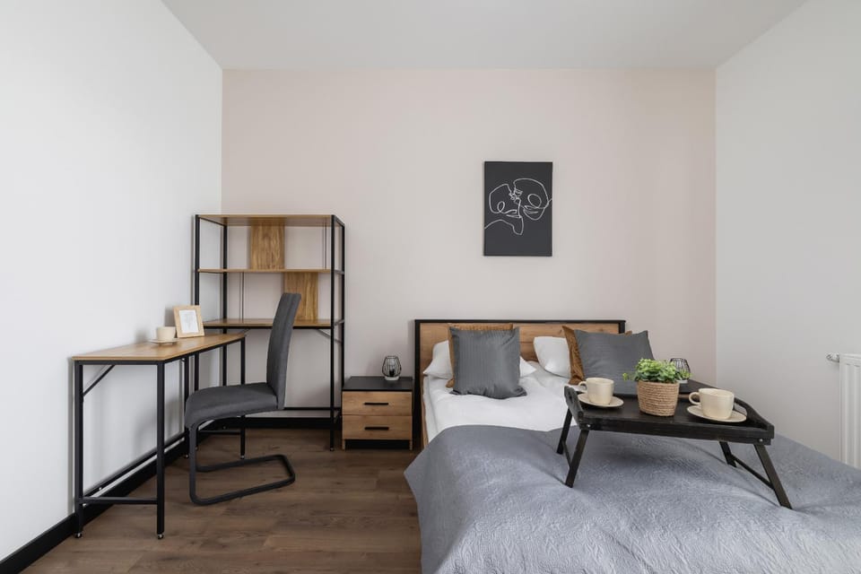 Bed, Bedroom