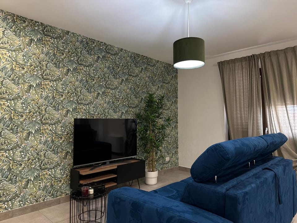 TV and multimedia, Seating area