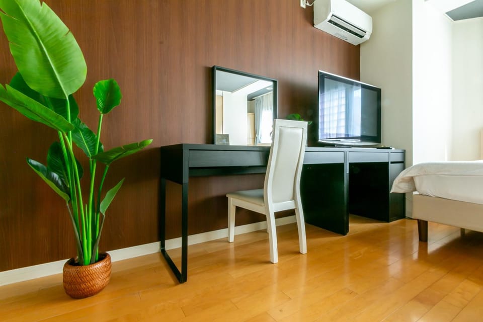 ELLE Namba Villa Apartment in Osaka