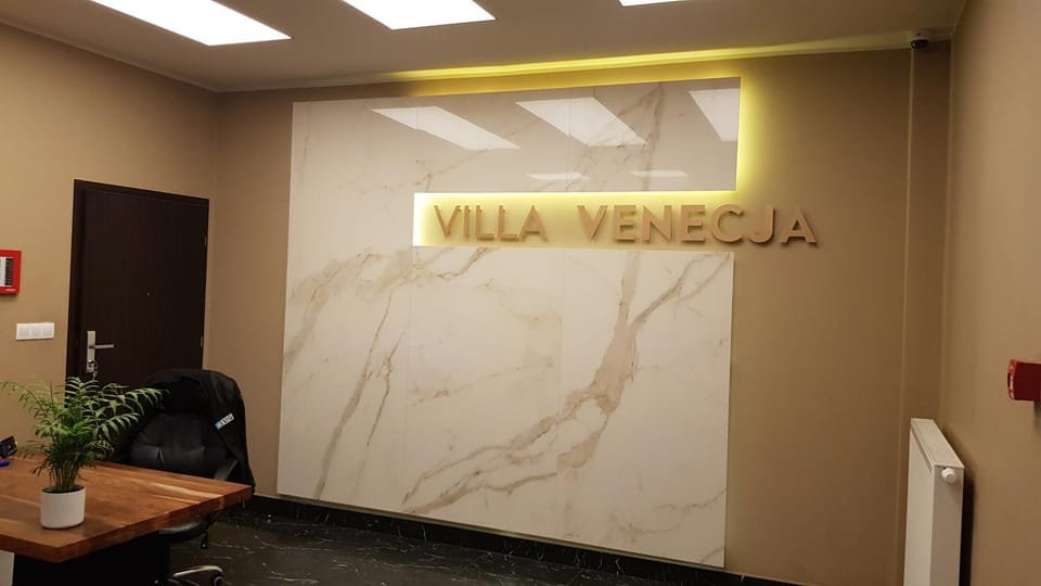VENICE VILLA Apartment, self check-in 24h, free parking Apartment in Poznan