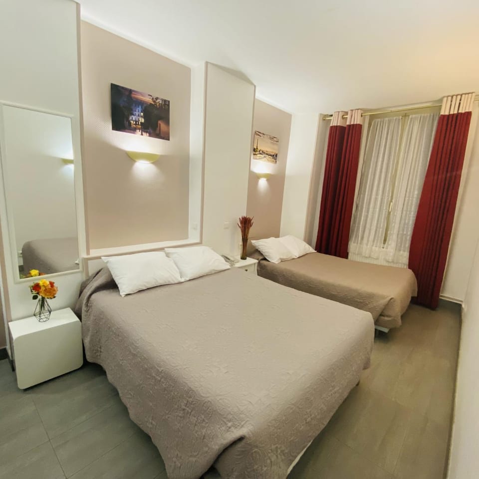 Hôtel Paris Gambetta Hotel in Paris