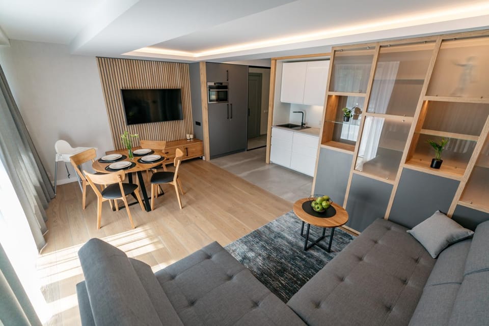 Living room, Seating area, Dining area