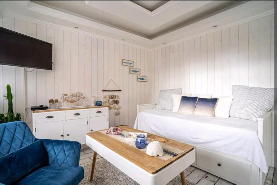 Deauville : magnifique studio en face du Casino ! Apartment in Deauville