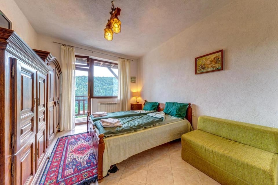 The Pine Living - Levochevo Bed and Breakfast in Bulgaria