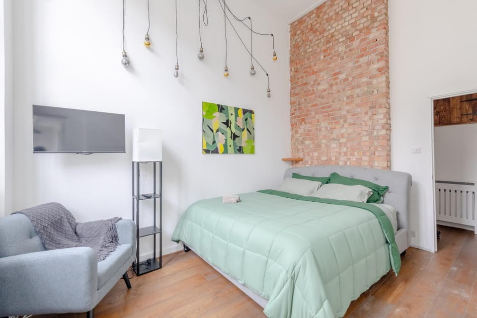 Luxurious & Chic 2BD Warehouse Flat - Old Street! Apartment in London Borough of Islington