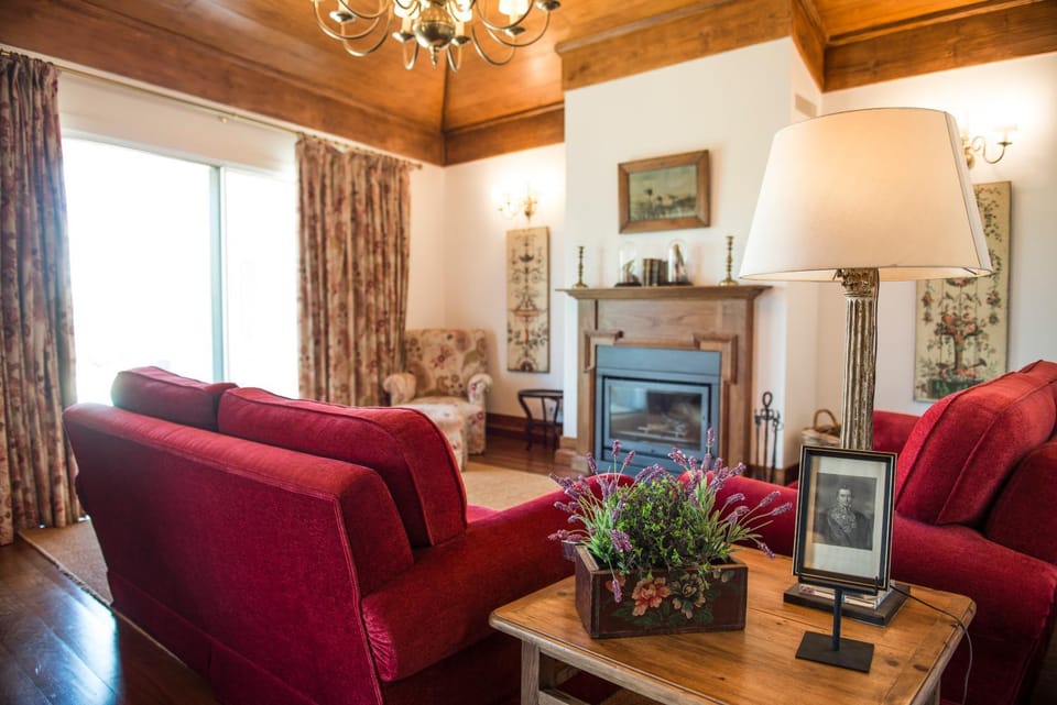 Living room, flat iron