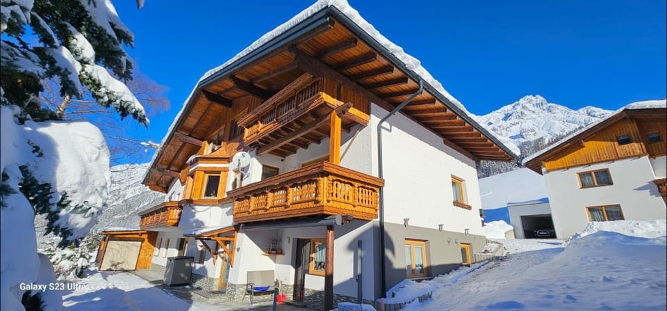 Property building, Winter