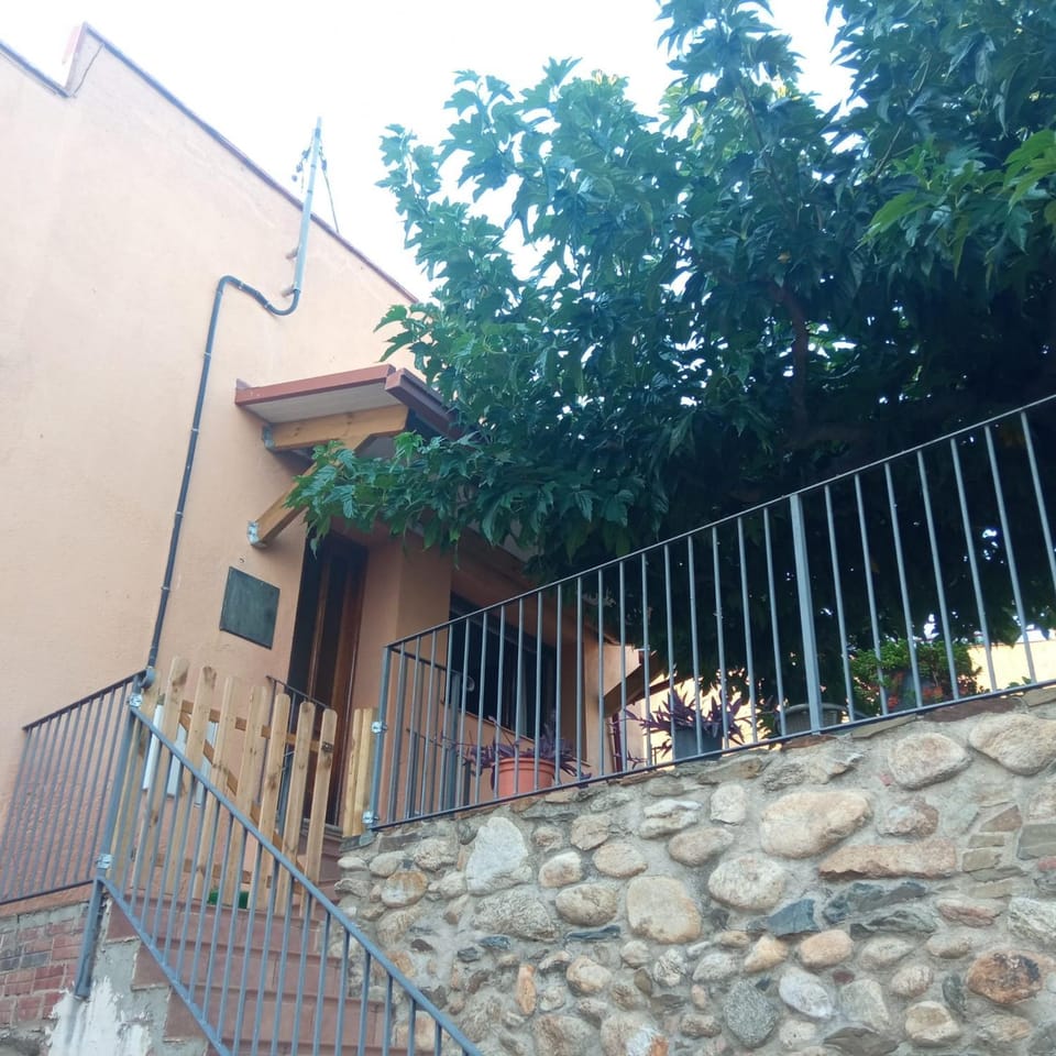Property building, Balcony/Terrace