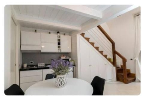 S. Sofia home Apartment in Naples