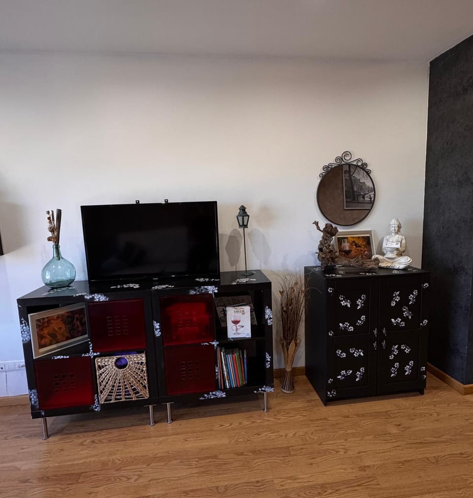 Communal lounge/ TV room, TV and multimedia