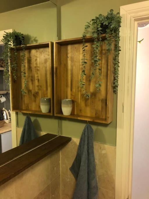 Beautiful, well positioned flat in Clifton Wood Apartment in Bristol