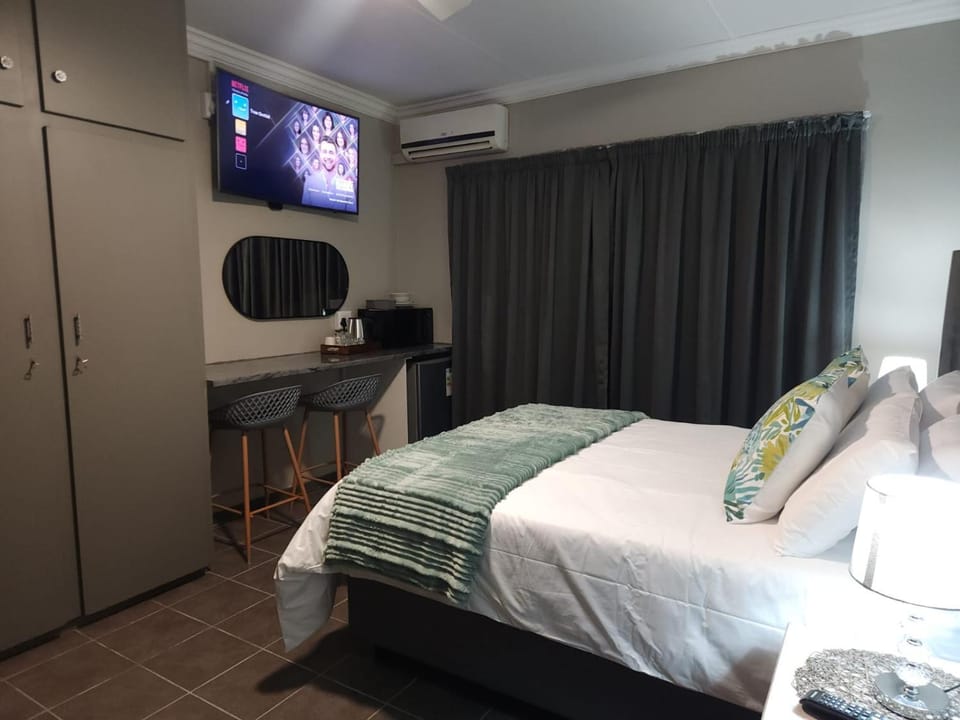 Tree Orchid Apartment in South Africa