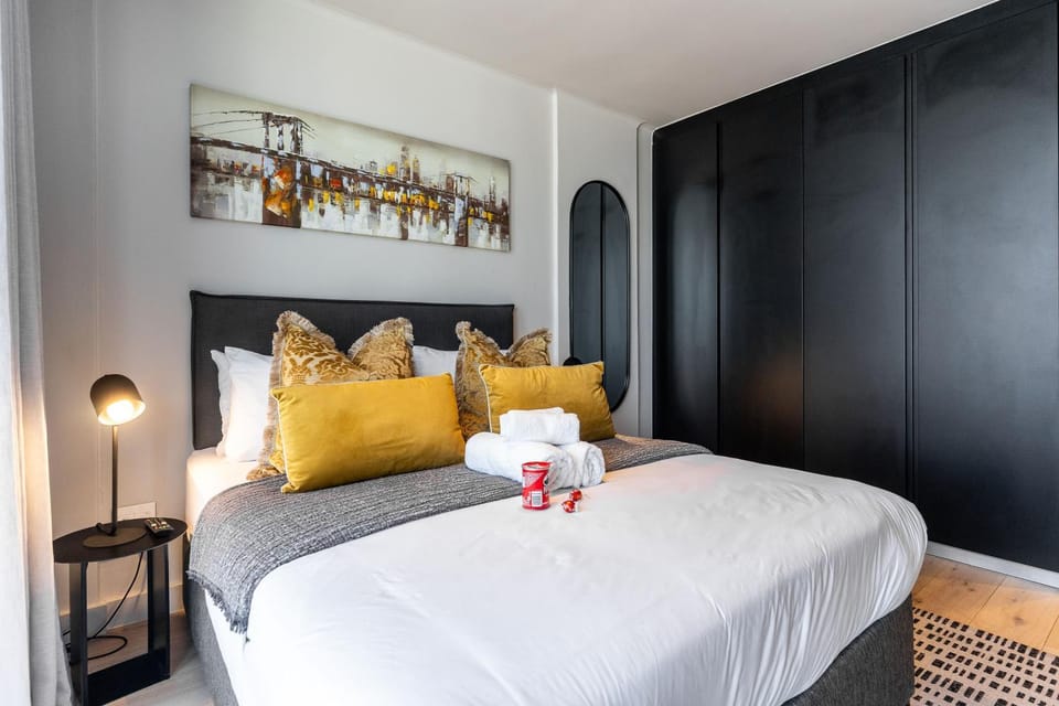 Bed, wardrobe