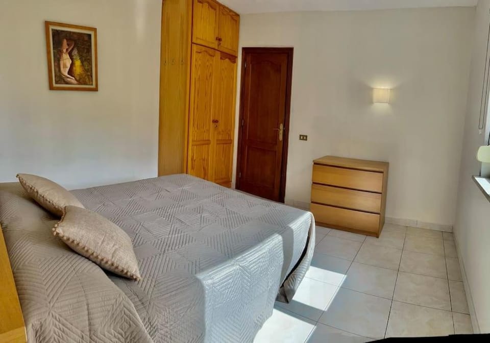 Chayofa Sunset Apartment, Wi-fi and Swimming Pool Apartment in Abona
