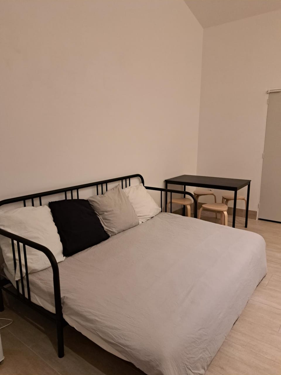 Studio cocoon avec piscine Apartment in Provence-Alpes-Côte d'Azur