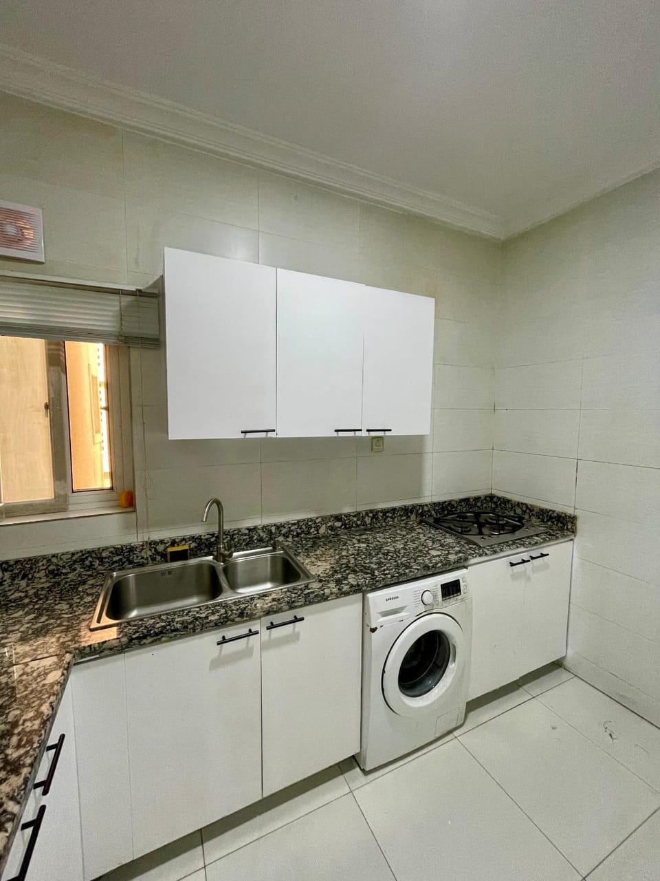 Kitchen or kitchenette, kitchen