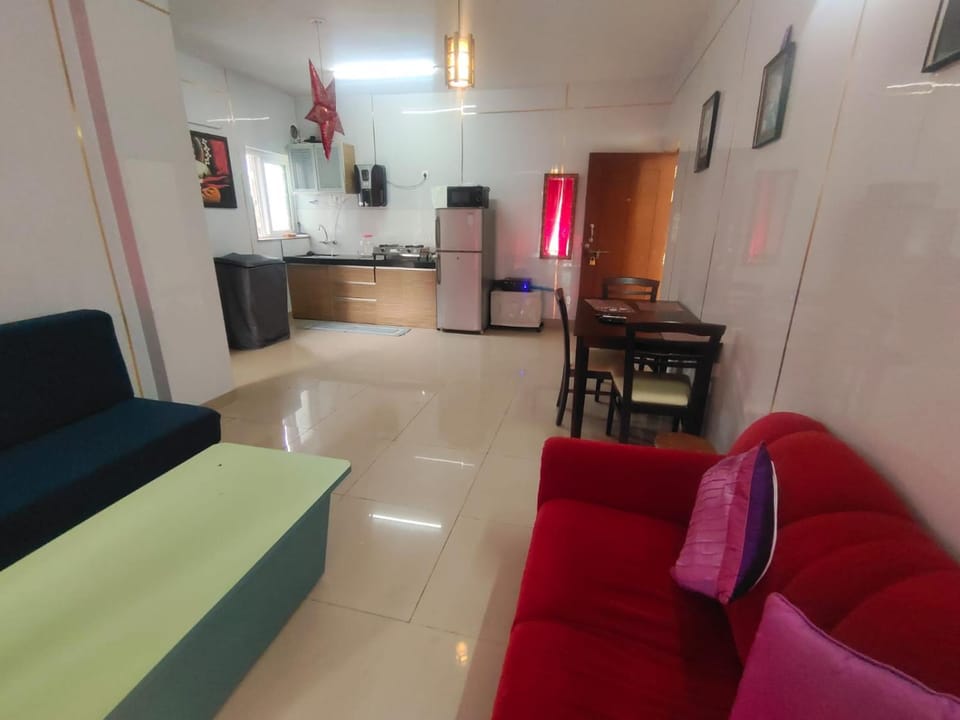 900 sqft Spacious 1 BHK Wi-Fi LPG Gas Pool Gym Apartment in Goa, India